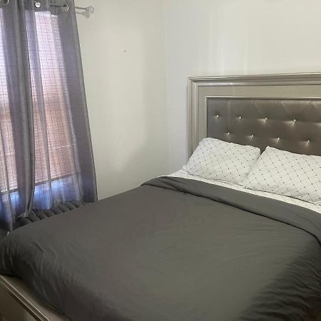 Three Bed One Bath Apt 25 Mins To Nyc Belleville 外观 照片